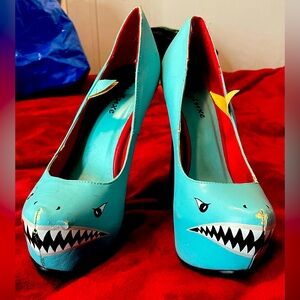 Shark Heels